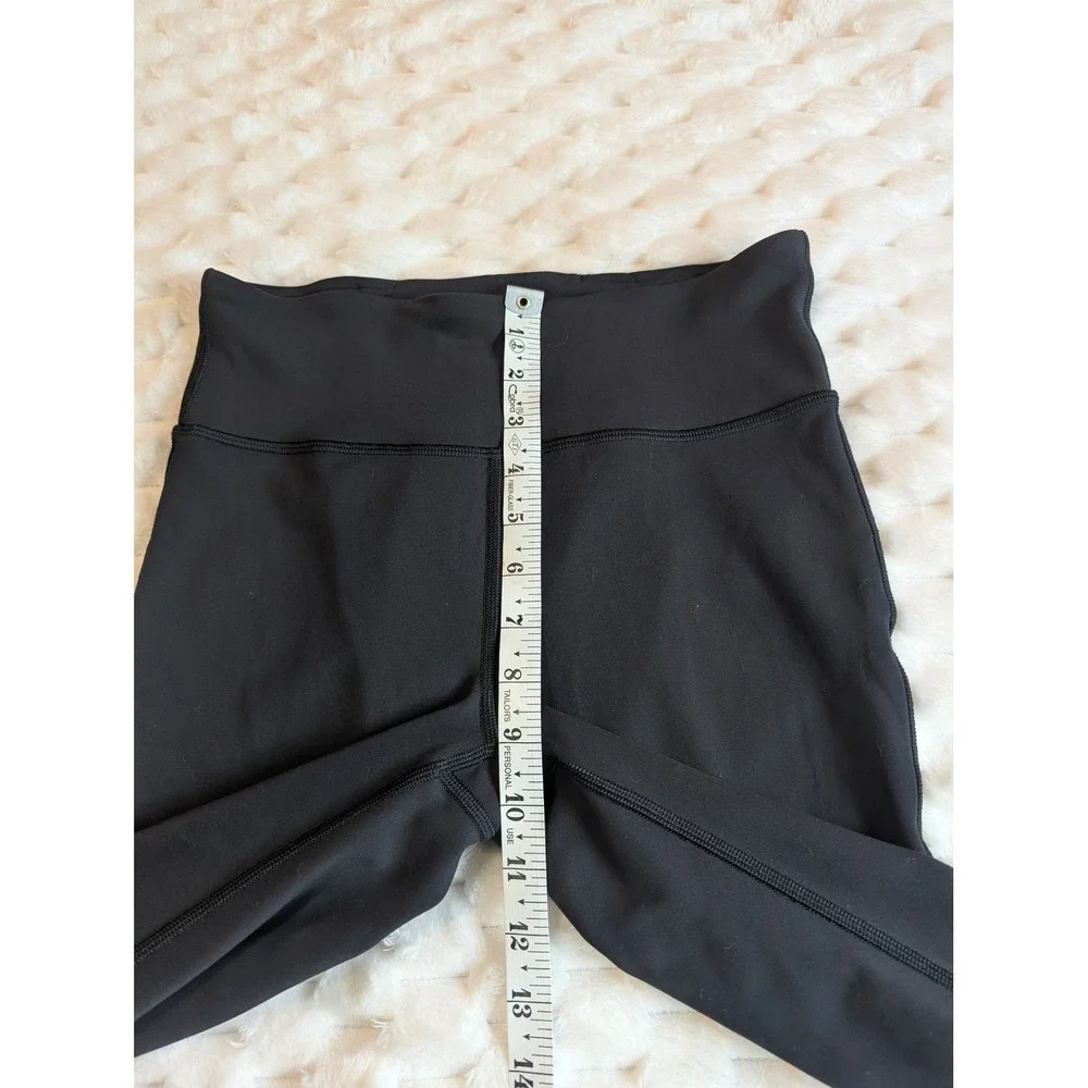 Lululemon Black Crop Leggings High Rise‎ Mesh Panels Athletic Size 6